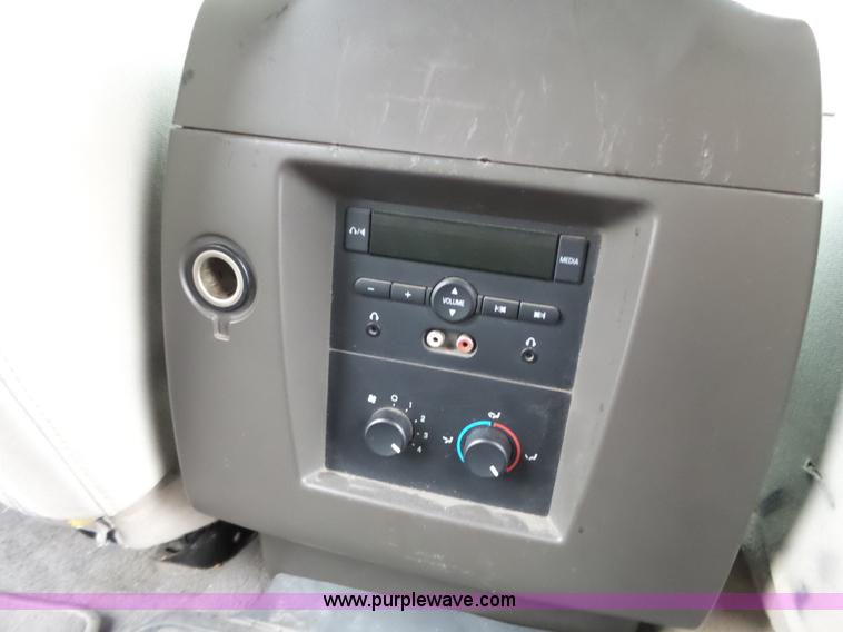 image for item L3718 2007 Ford Expedition SUV