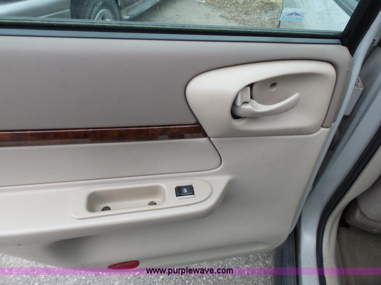 image for item L3719 2003 Chevrolet Impala