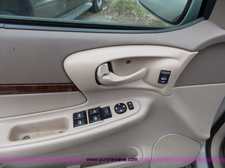 image for item L3719 2003 Chevrolet Impala