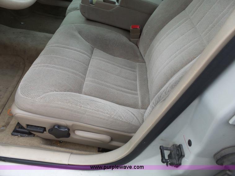 image for item L3719 2003 Chevrolet Impala