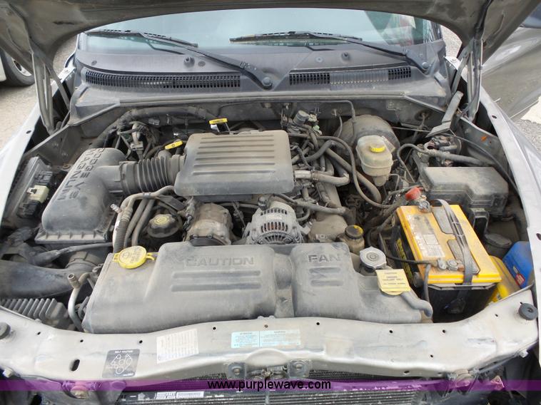 image for item L3720 2000 Dodge Durango SLT SUV