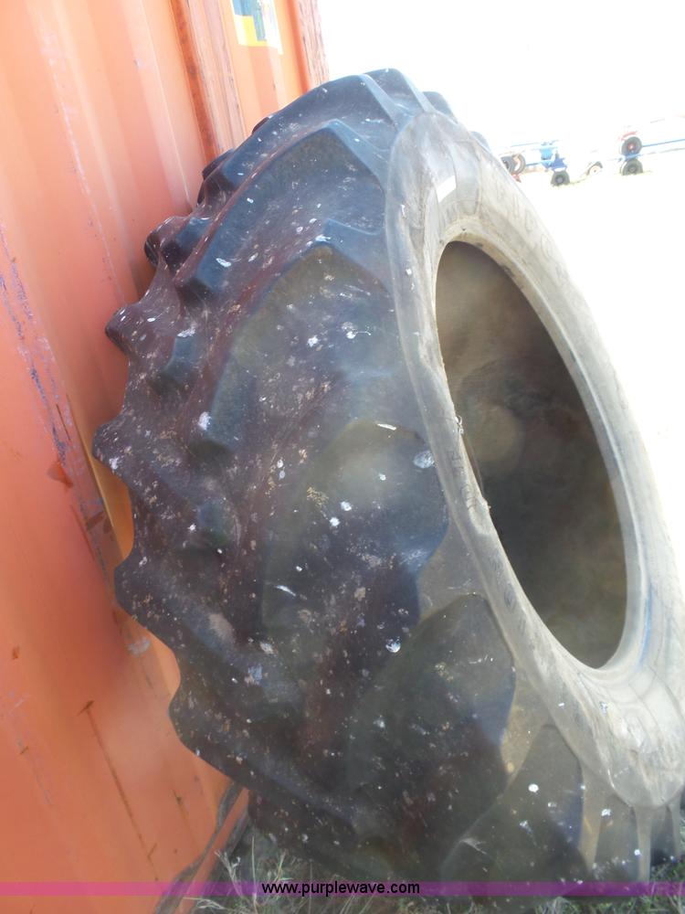 image for item AR9389 (2) Firestone 620/70R42 tires