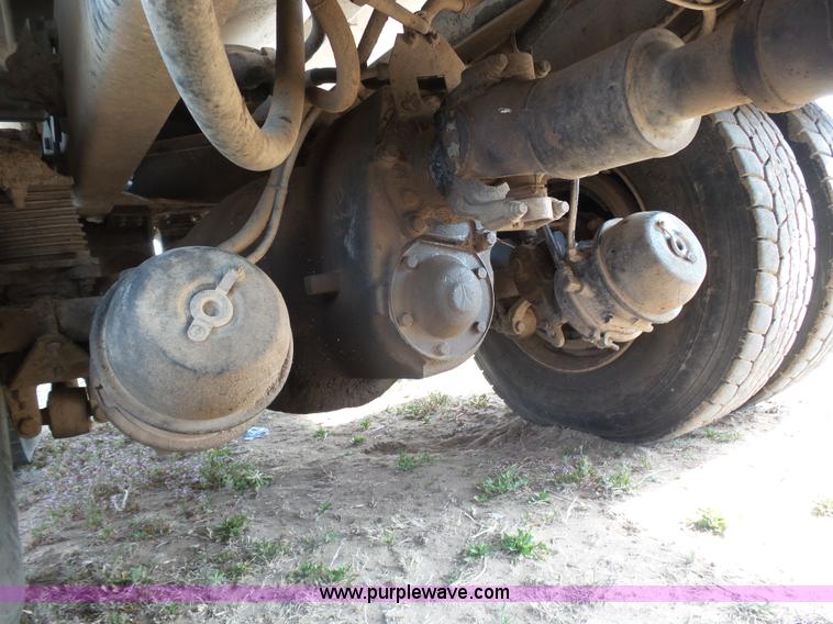 image for item AR9393 1993 Volvo WX64 feed truck