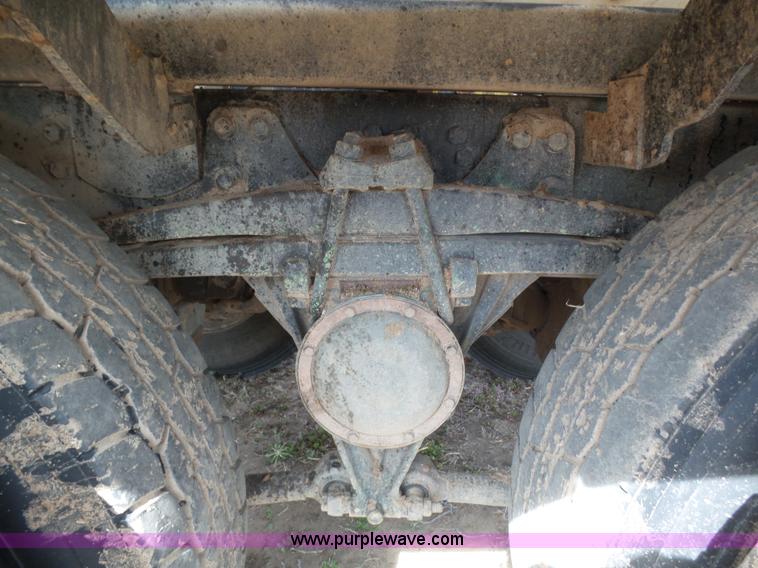 image for item AR9393 1993 Volvo WX64 feed truck