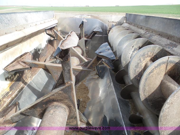 image for item AR9393 1993 Volvo WX64 feed truck