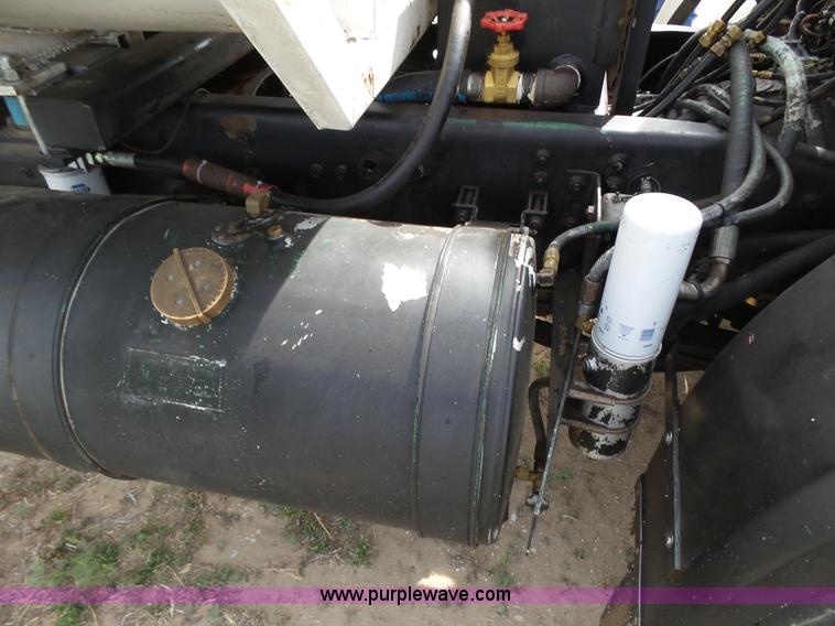 image for item AR9393 1993 Volvo WX64 feed truck