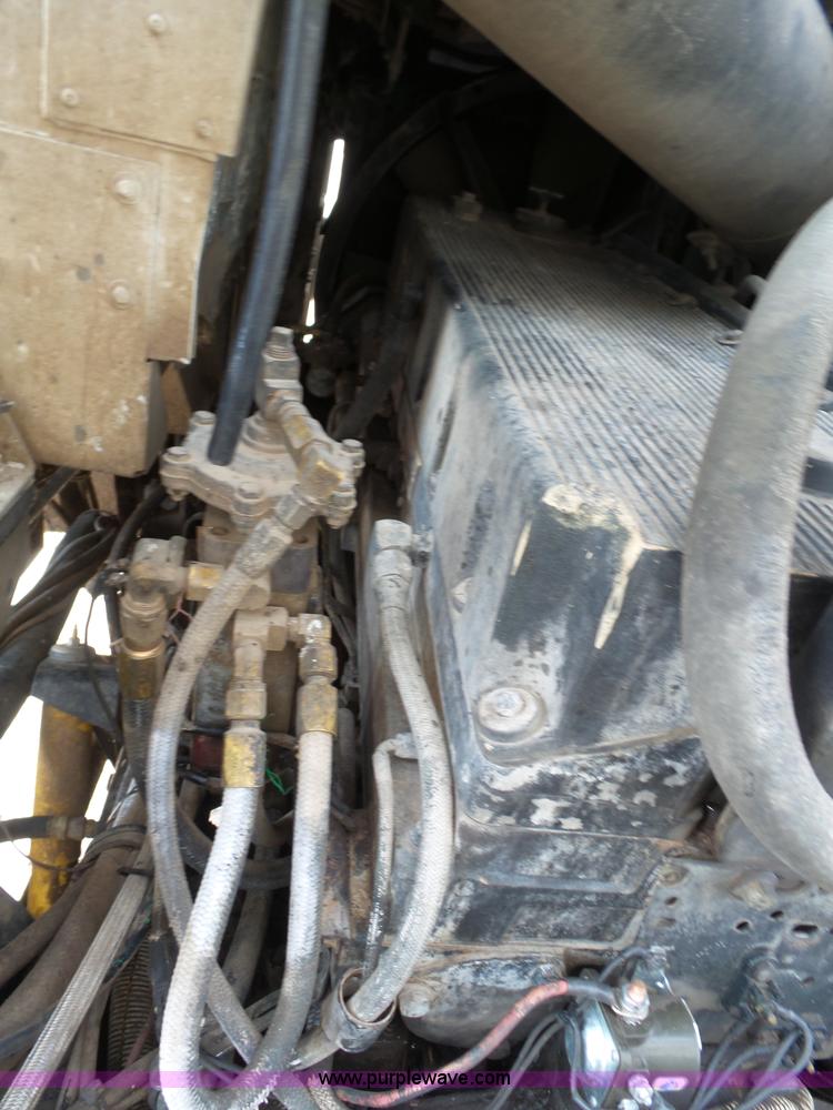 image for item AR9393 1993 Volvo WX64 feed truck