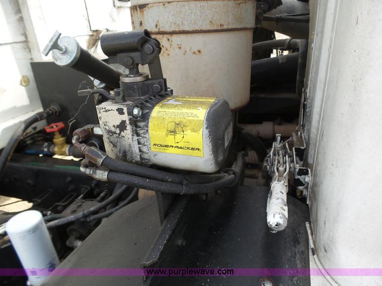 image for item AR9393 1993 Volvo WX64 feed truck