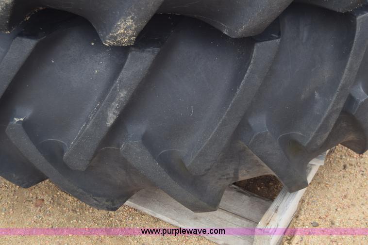 image for item AW9891 (2) 18.4-28 tractor tires and wheels