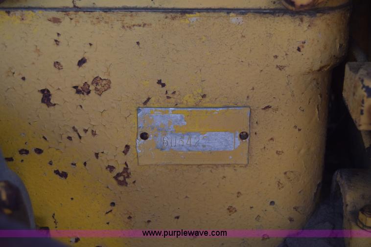 image for item AW9959 Caterpillar D4 dozer