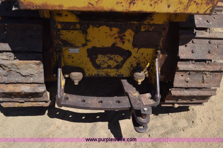 image for item AW9959 Caterpillar D4 dozer