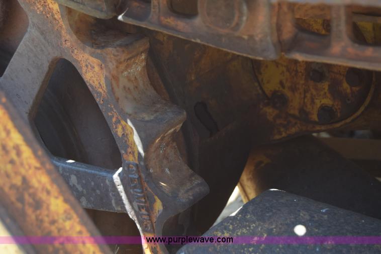 image for item AW9959 Caterpillar D4 dozer