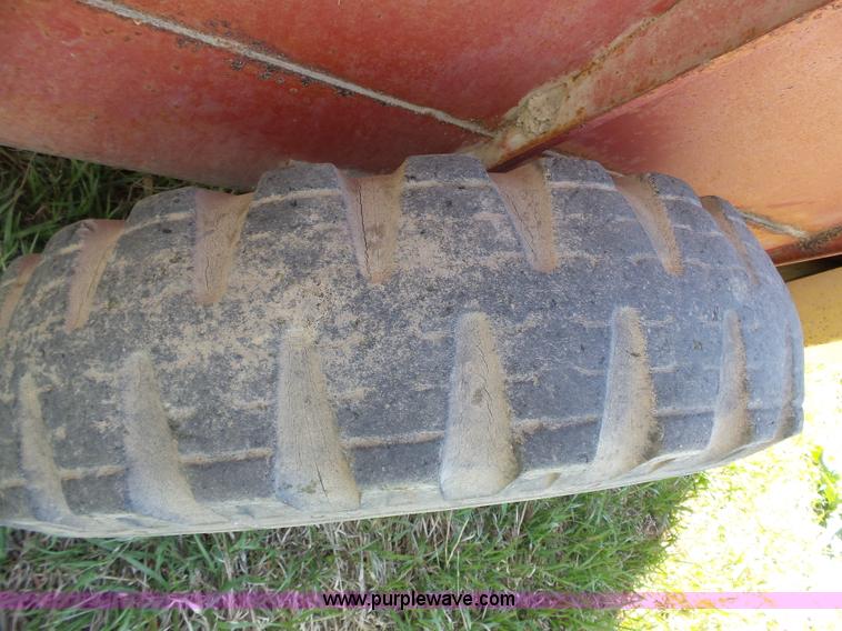 image for item BE9772 Schuler 125S feed wagon