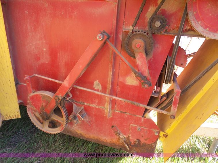 image for item BE9772 Schuler 125S feed wagon