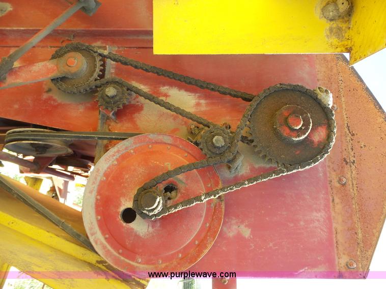 image for item BE9772 Schuler 125S feed wagon