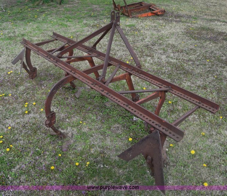 image for item BW9452 Pittsburgh cultivator