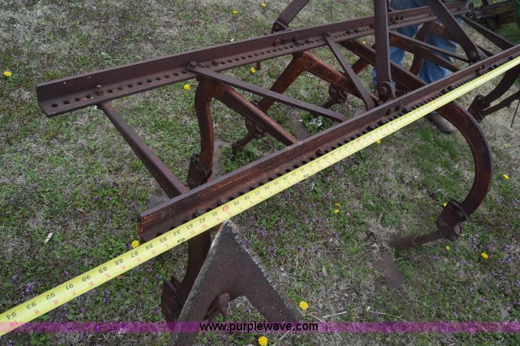 Pittsburgh cultivator in Inman, KS Item BW9452 sold Purple Wave