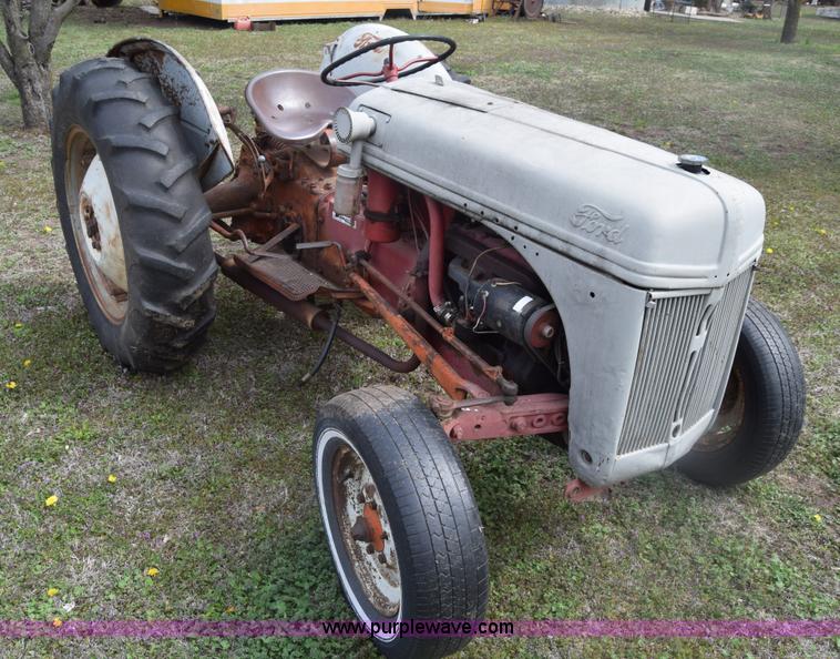 image for item BW9458 Ford 8N tractor
