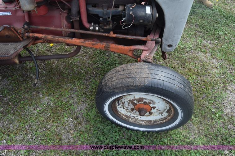 image for item BW9458 Ford 8N tractor