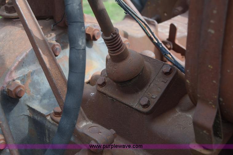 image for item BW9463 Farmall F30 tractor