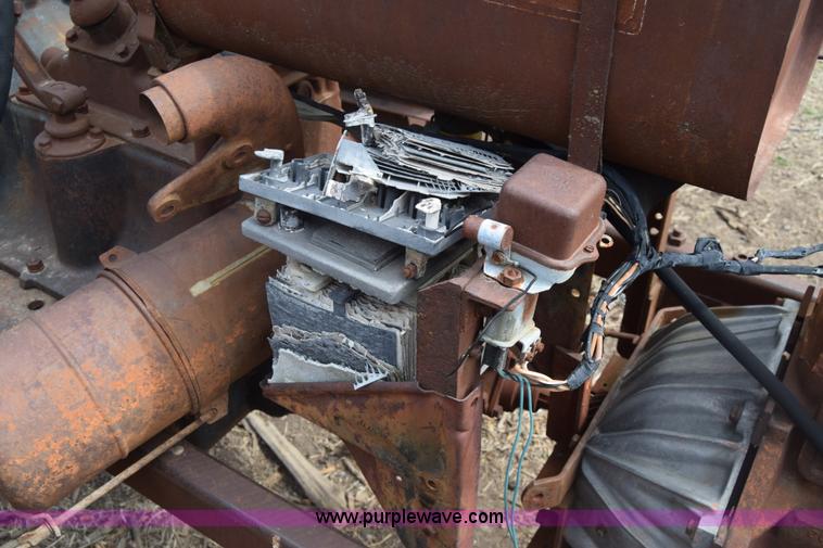 image for item BW9463 Farmall F30 tractor