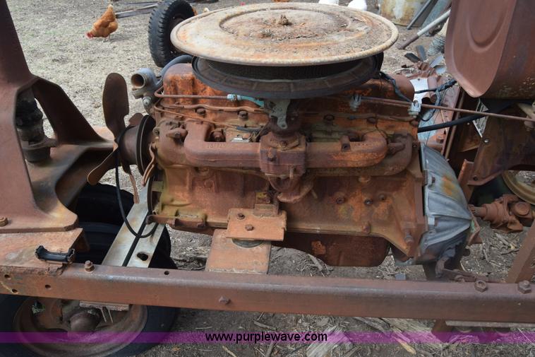 image for item BW9463 Farmall F30 tractor