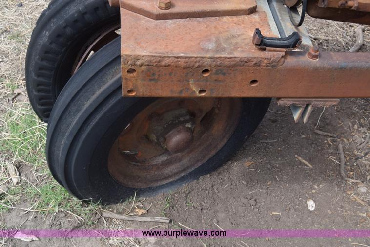 image for item BW9463 Farmall F30 tractor