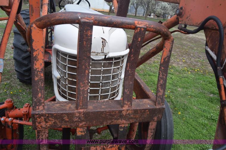 image for item BW9465 Case 311 tractor