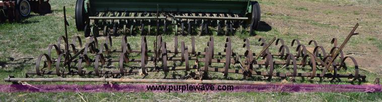 image for item BX9917 Spring tooth harrow