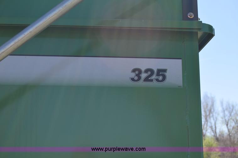 image for item BX9959 2012 Unverferth 325 gravity wagon