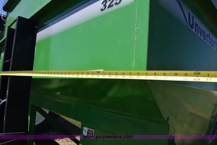 image for item BX9959 2012 Unverferth 325 gravity wagon