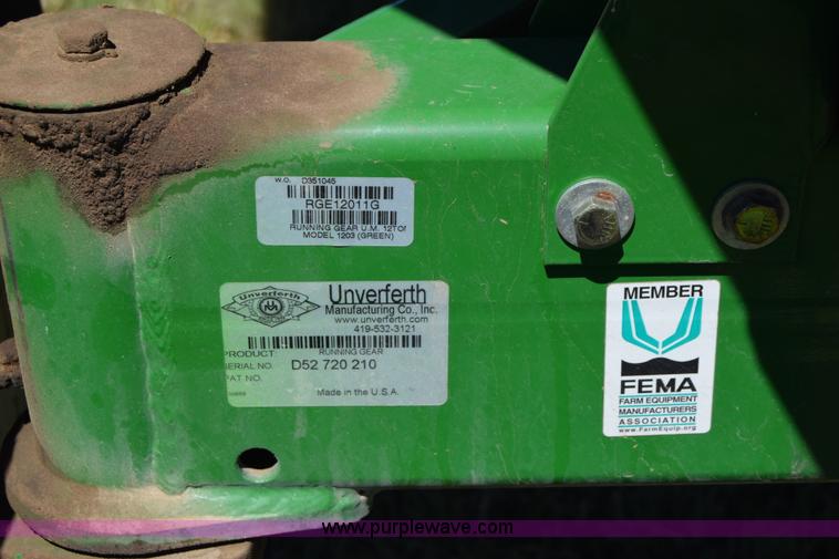 image for item BX9960 2012 Unverferth 325 gravity wagon