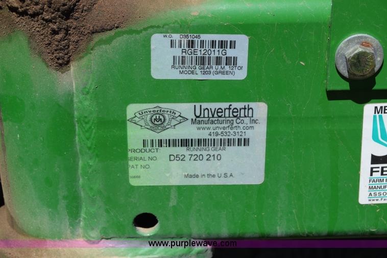 image for item BX9960 2012 Unverferth 325 gravity wagon