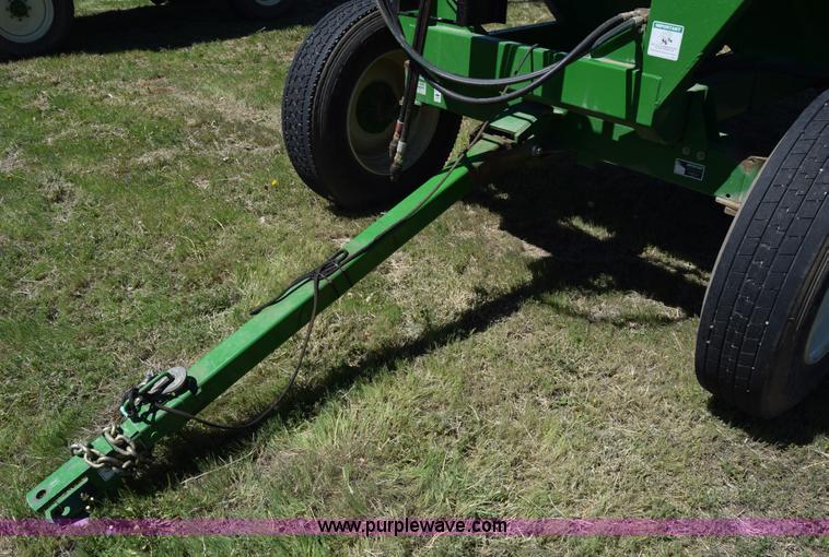 image for item BX9960 2012 Unverferth 325 gravity wagon