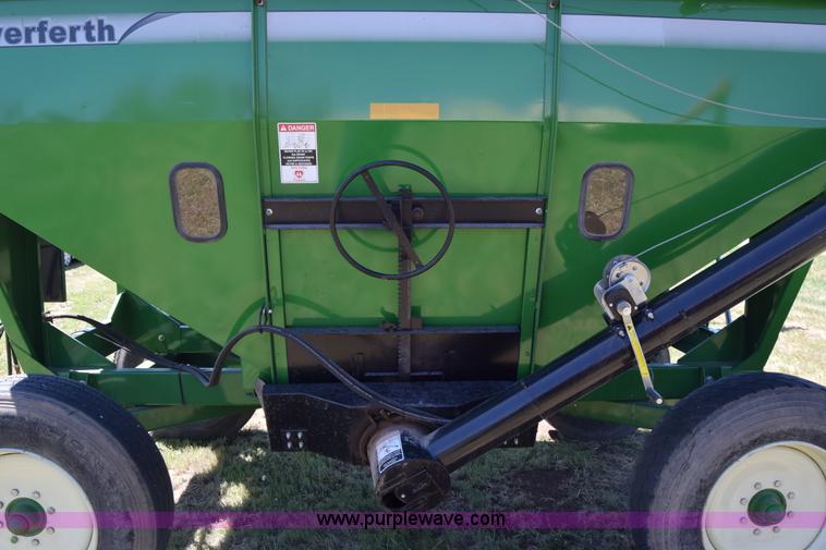 image for item BX9960 2012 Unverferth 325 gravity wagon