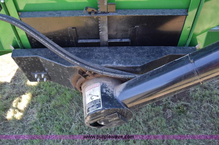 image for item BX9960 2012 Unverferth 325 gravity wagon