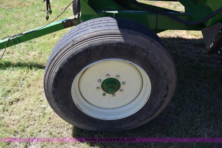 image for item BX9960 2012 Unverferth 325 gravity wagon