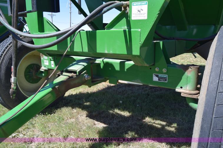 image for item BX9960 2012 Unverferth 325 gravity wagon