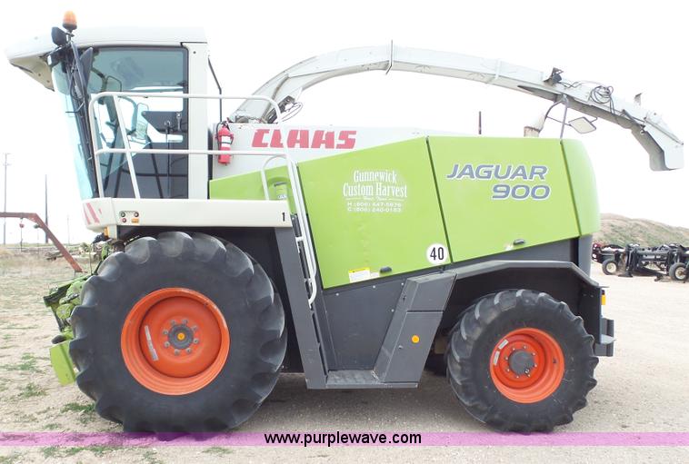 image for item BZ9074 2006 Claas 900 forage harvester