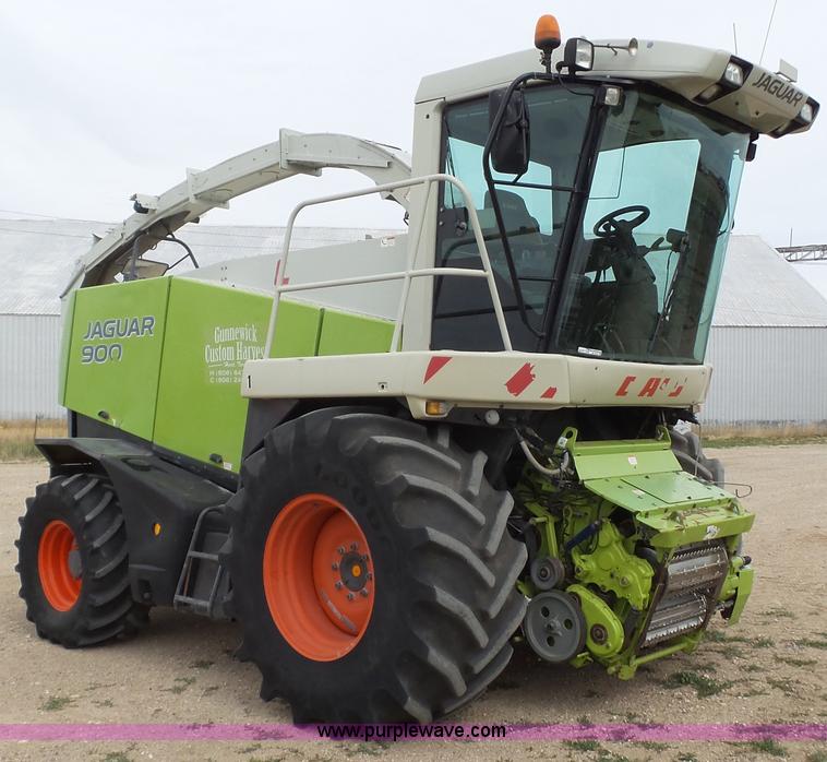 image for item BZ9074 2006 Claas 900 forage harvester