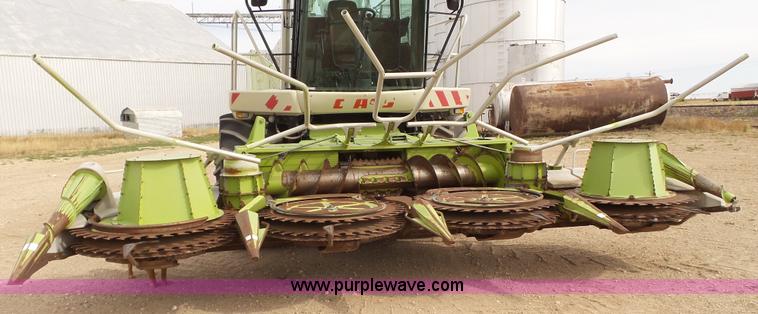 image for item BZ9075 2004 Claas RU600 rotary corn head