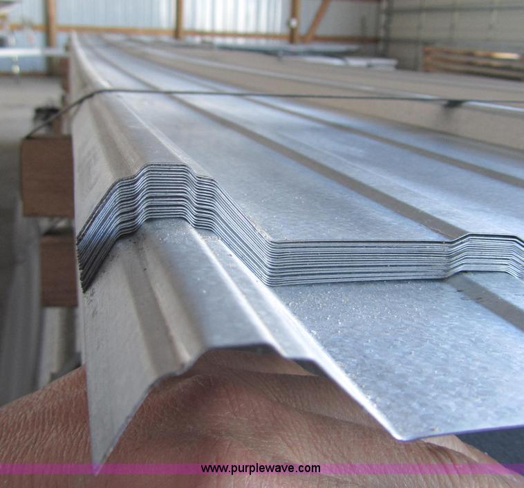 image for item F1245 (80) sheets of metal siding/roofing