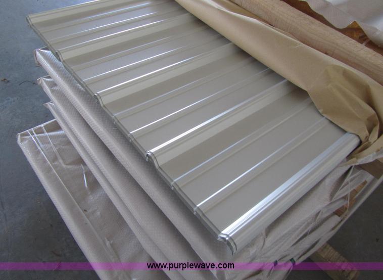 image for item F1253 (30) sheets of metal siding/roofing