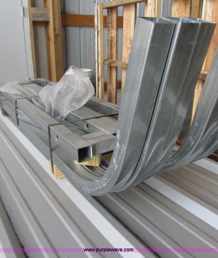 image for item F1256 Shelter hut