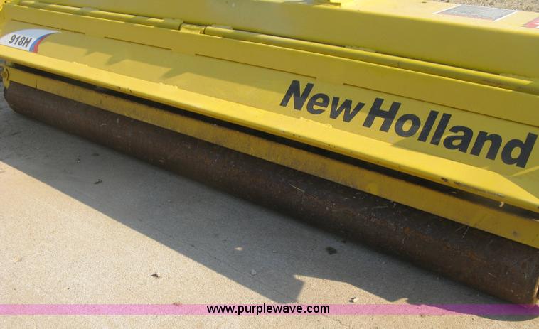 image for item J2828 New Holland 918H flail mower