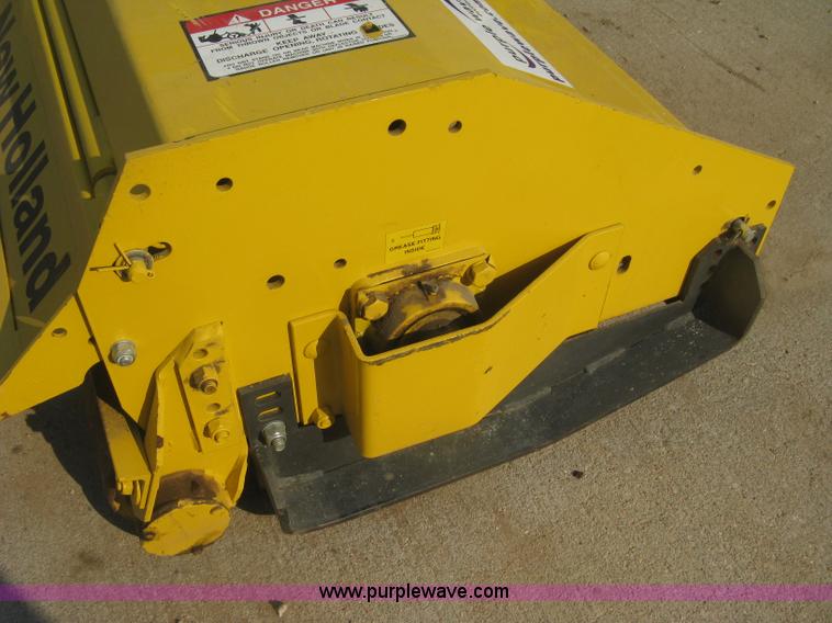 image for item J2828 New Holland 918H flail mower