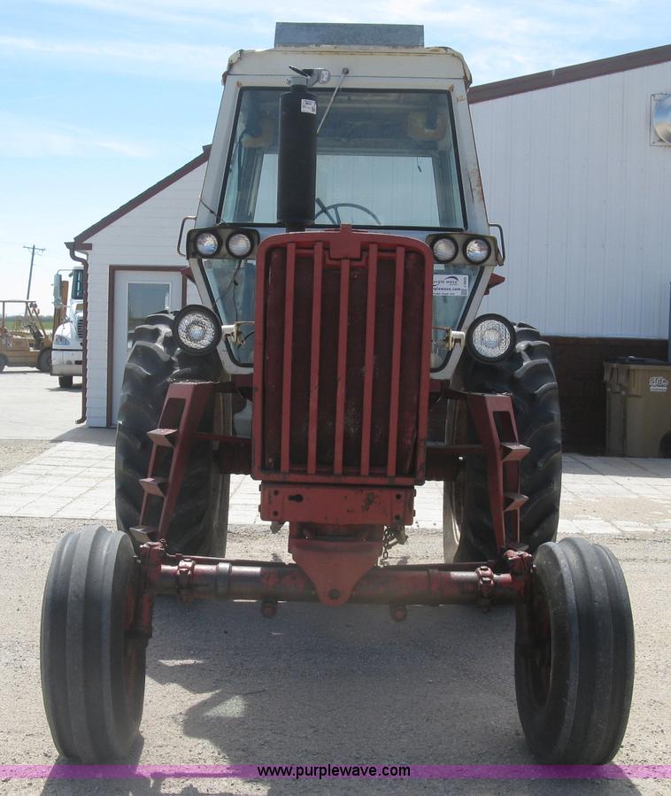 image for item J2835 International Farmall 806 tractor