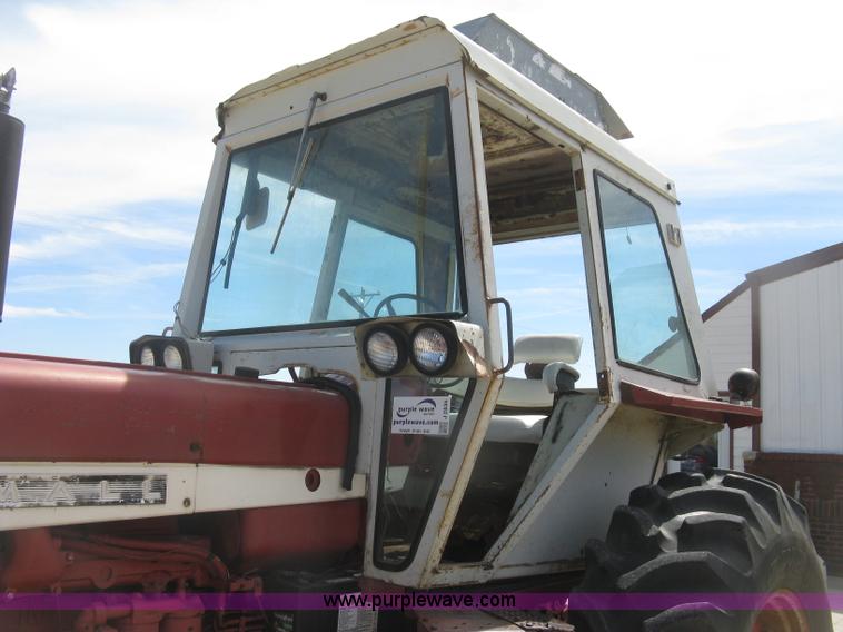 image for item J2835 International Farmall 806 tractor