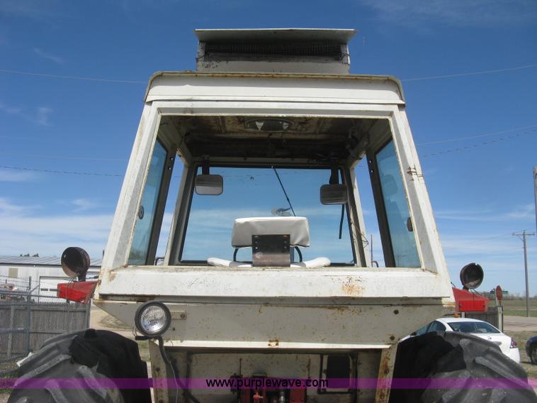 image for item J2835 International Farmall 806 tractor