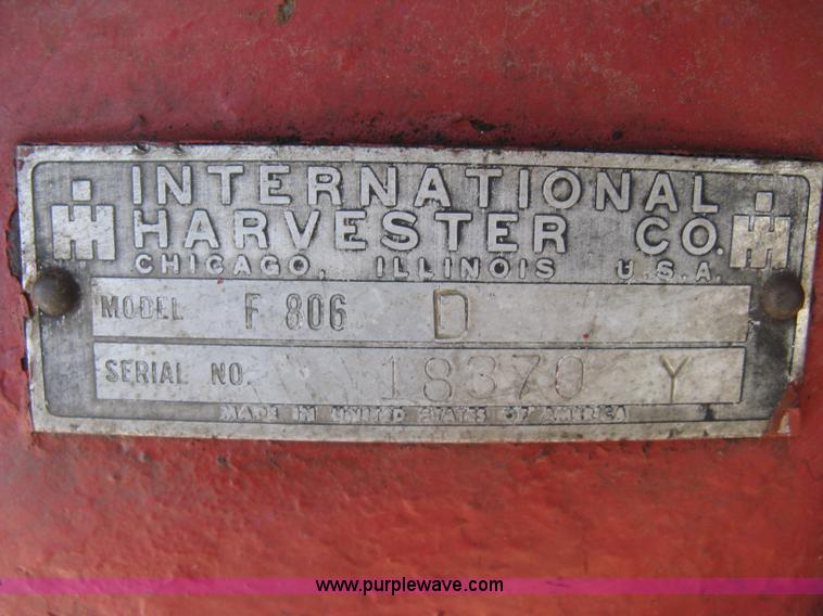 image for item J2835 International Farmall 806 tractor